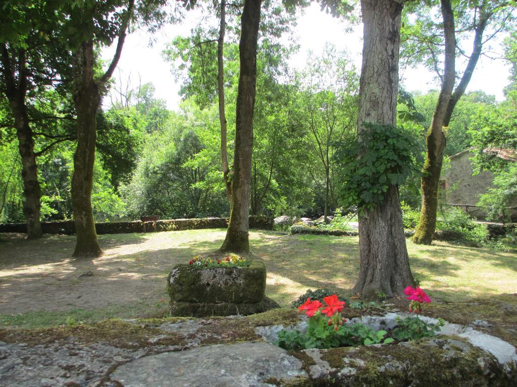 Village De Gites Du Moulin Neuf Getigne المظهر الخارجي الصورة
